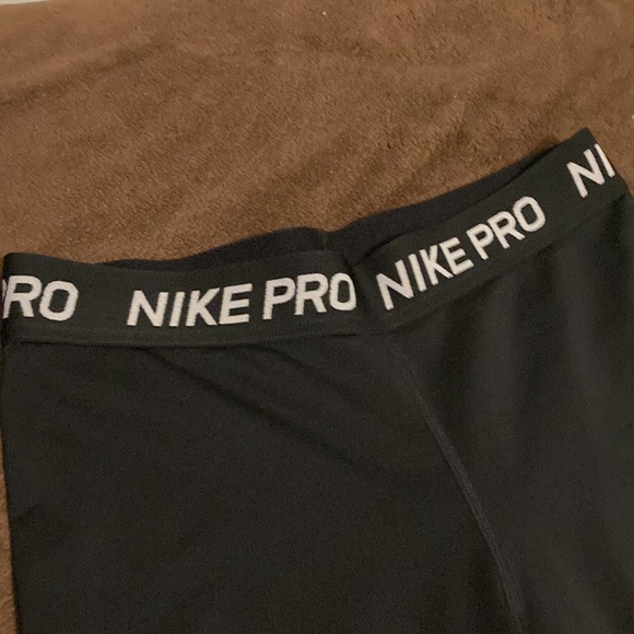 Nike Pro Stretch Leggings - Picture 3 of 8